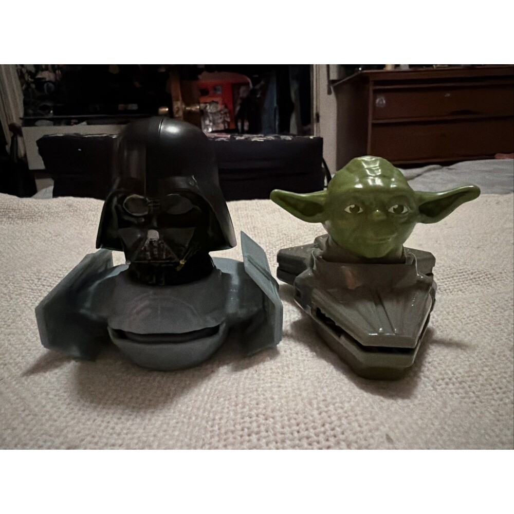 2020 McDonald's Star Wars Darth Vader and Yoda - lot of 2 toys